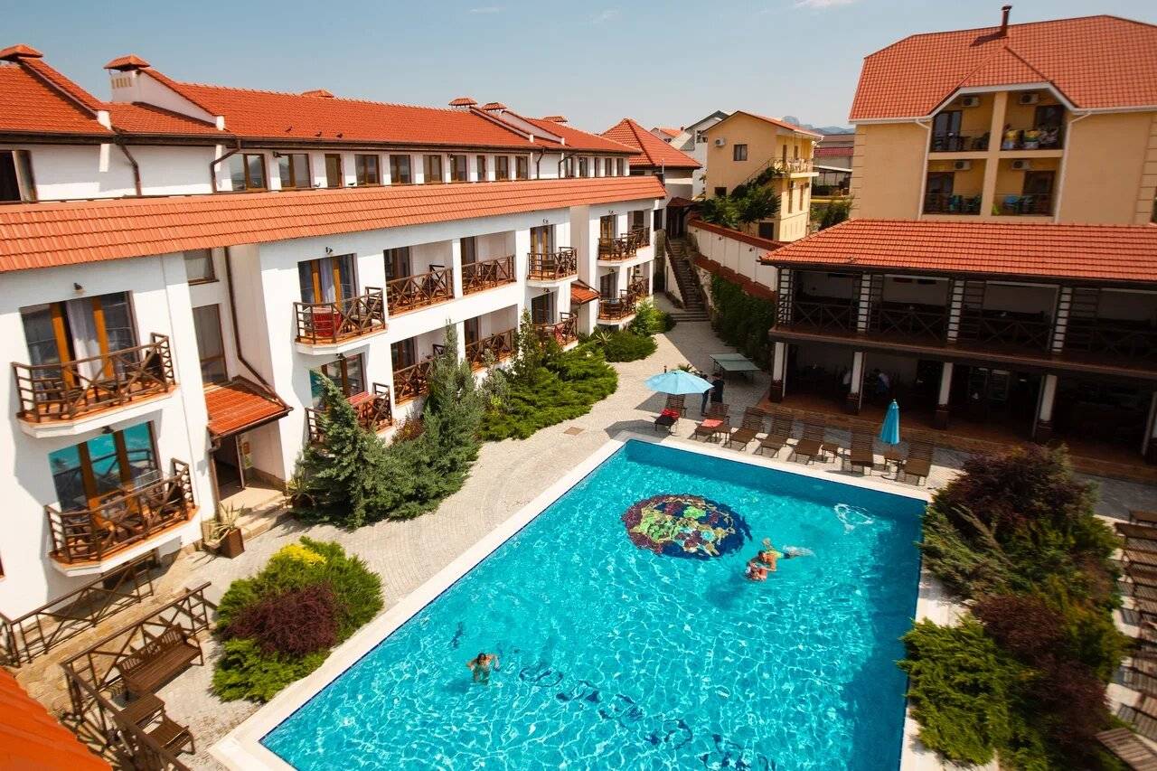 Фото Гостиницы Барселона Судак 1