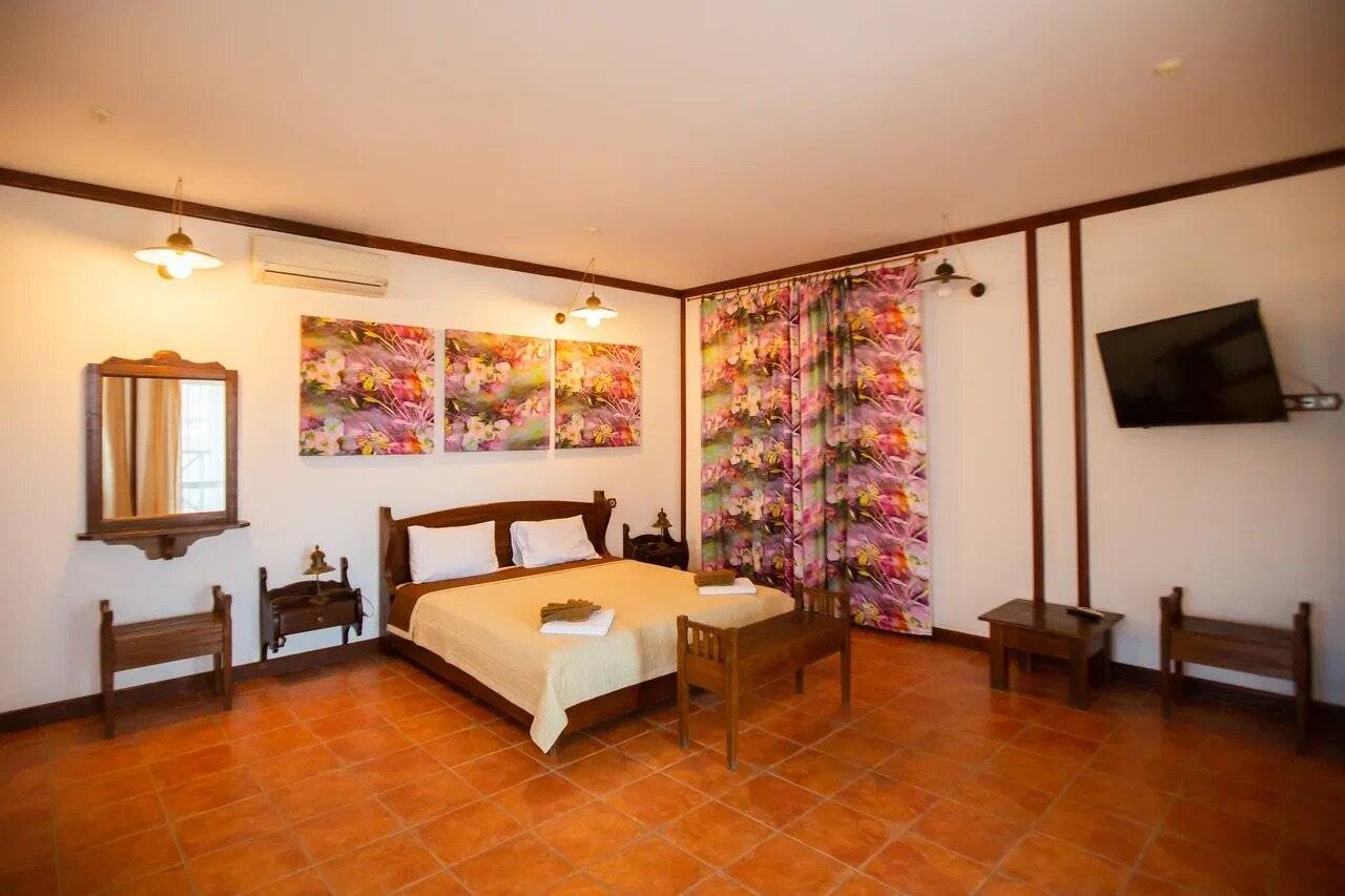 Фото Гостиницы Барселона Судак 10