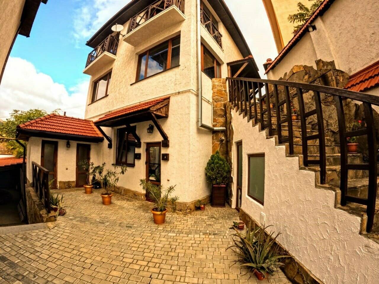 Фотографии номера Гостевой домик в Гостинице Барселона Судак