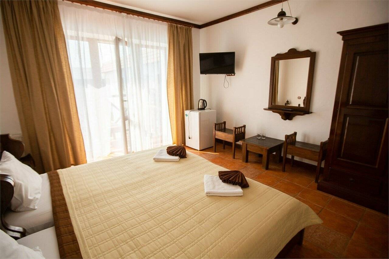 Фотографии номера Стандартный Двухместный номер в Гостинице Барселона Судак