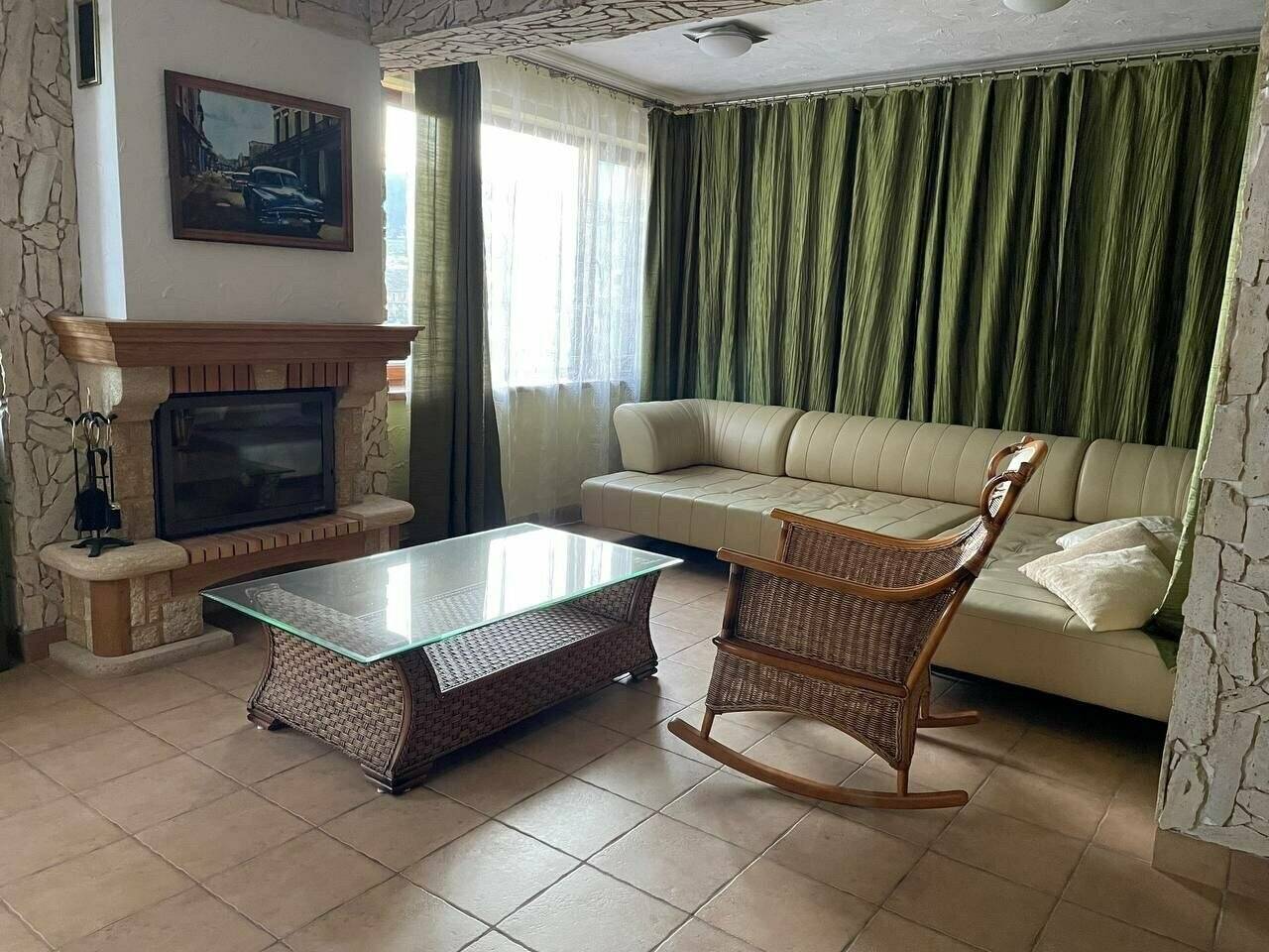 Фотографии номера Гостевой домик в Гостинице Барселона Судак