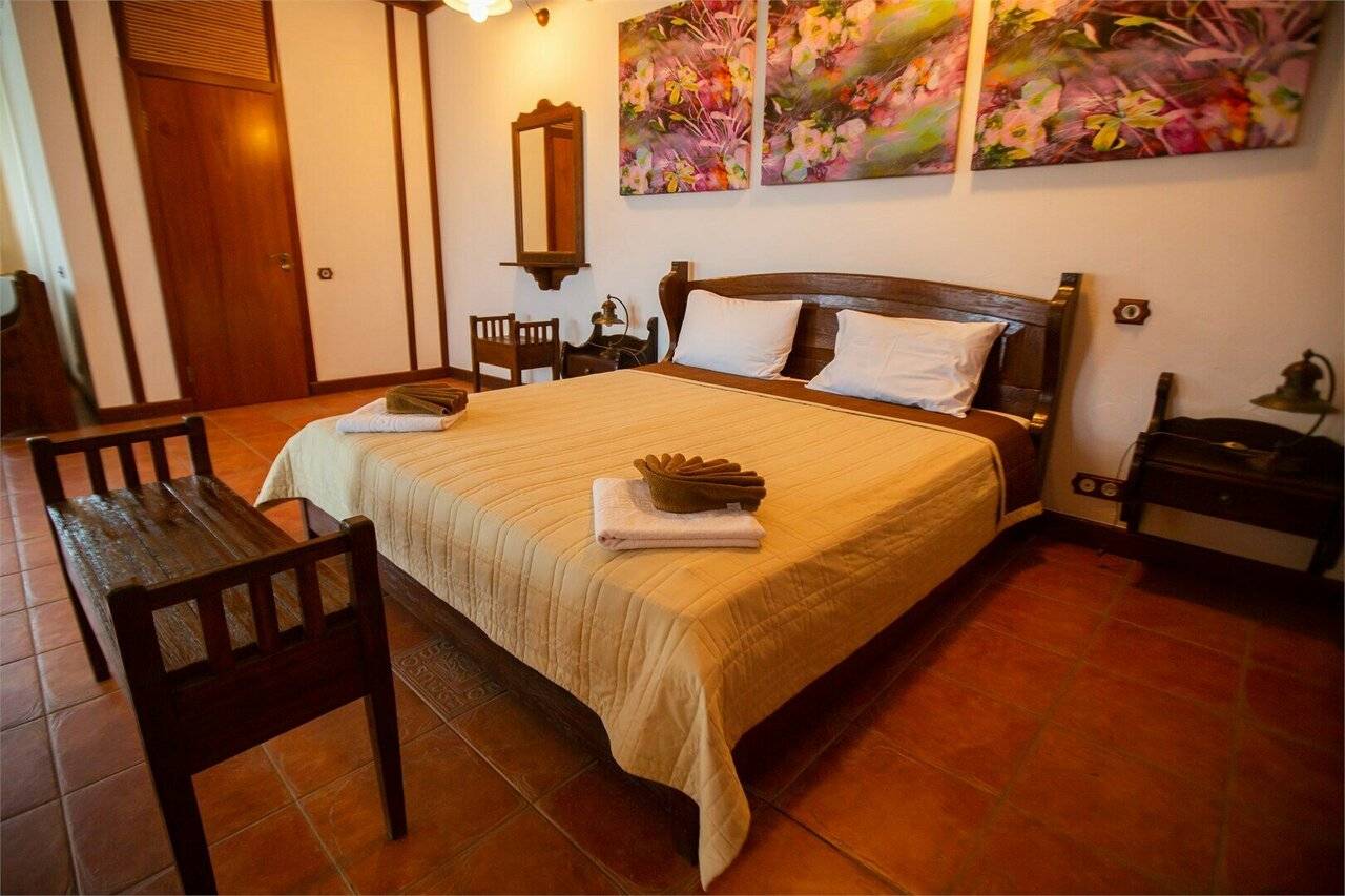 Фотографии номера Семейный Однокомнатный Номер в Гостинице Барселона Судак